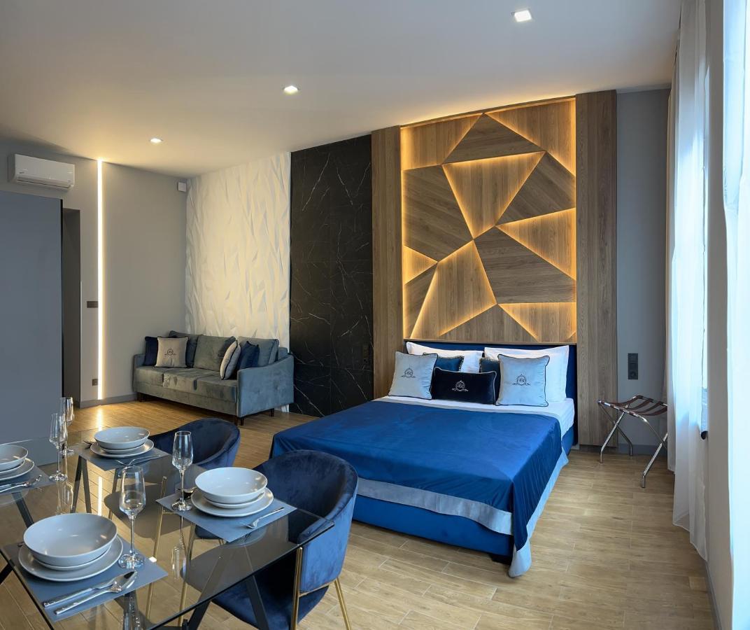 Central Family Boutique Apartments 2 Lwów Zewnętrze zdjęcie
