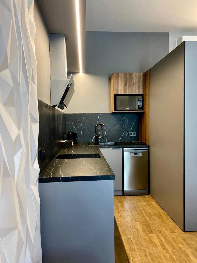 Central Family Boutique Apartments 2 Lwów Zewnętrze zdjęcie